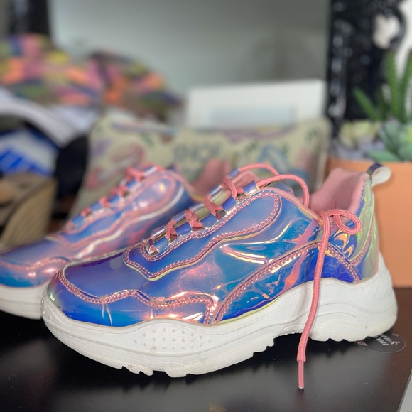 Hallogram unicorn sneakers - Picture 4 of 8